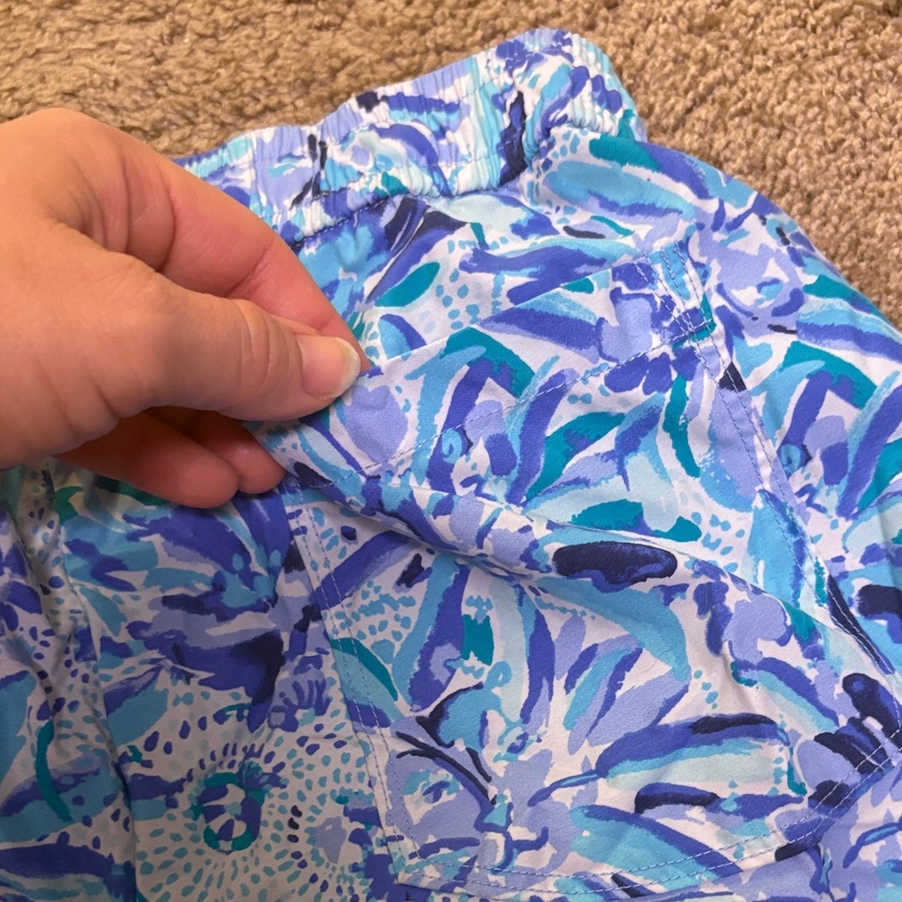 Blue Floral Women's Shorts - Picture 6 of 6